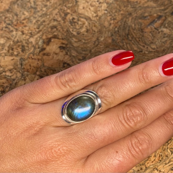 .925 Sterling Silver Blue Green Labradorite Ring Size 7 - Picture 6 of 12